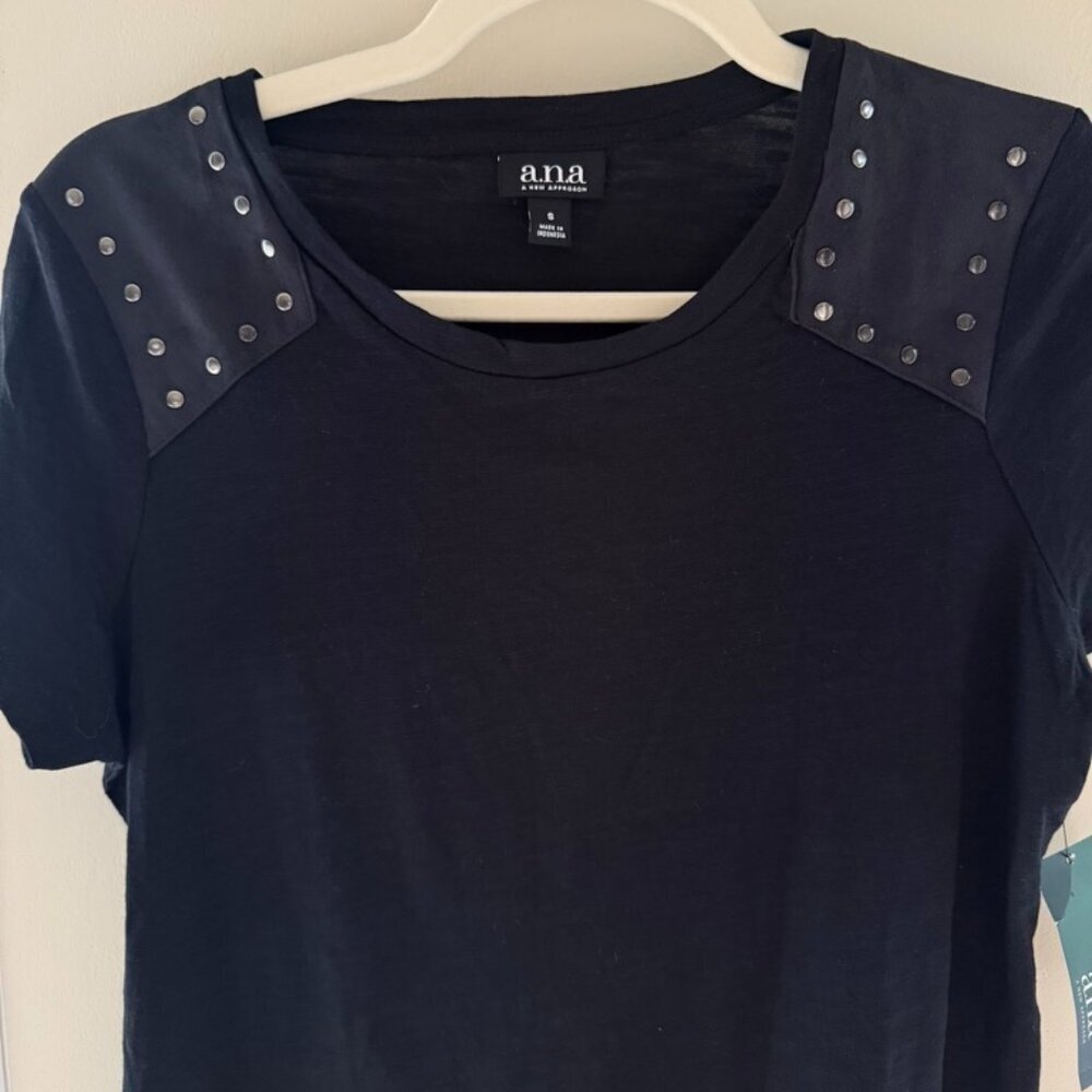 a.n.a Black Grommet Shoulder Shirt Womens Small Basic Grunge Goth Simple T-shirt - Picture 4 of 6